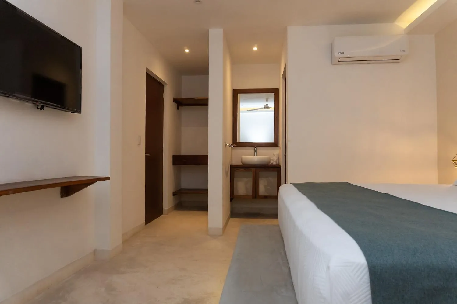 Kante Hotel - Downtown Tulum 4*,