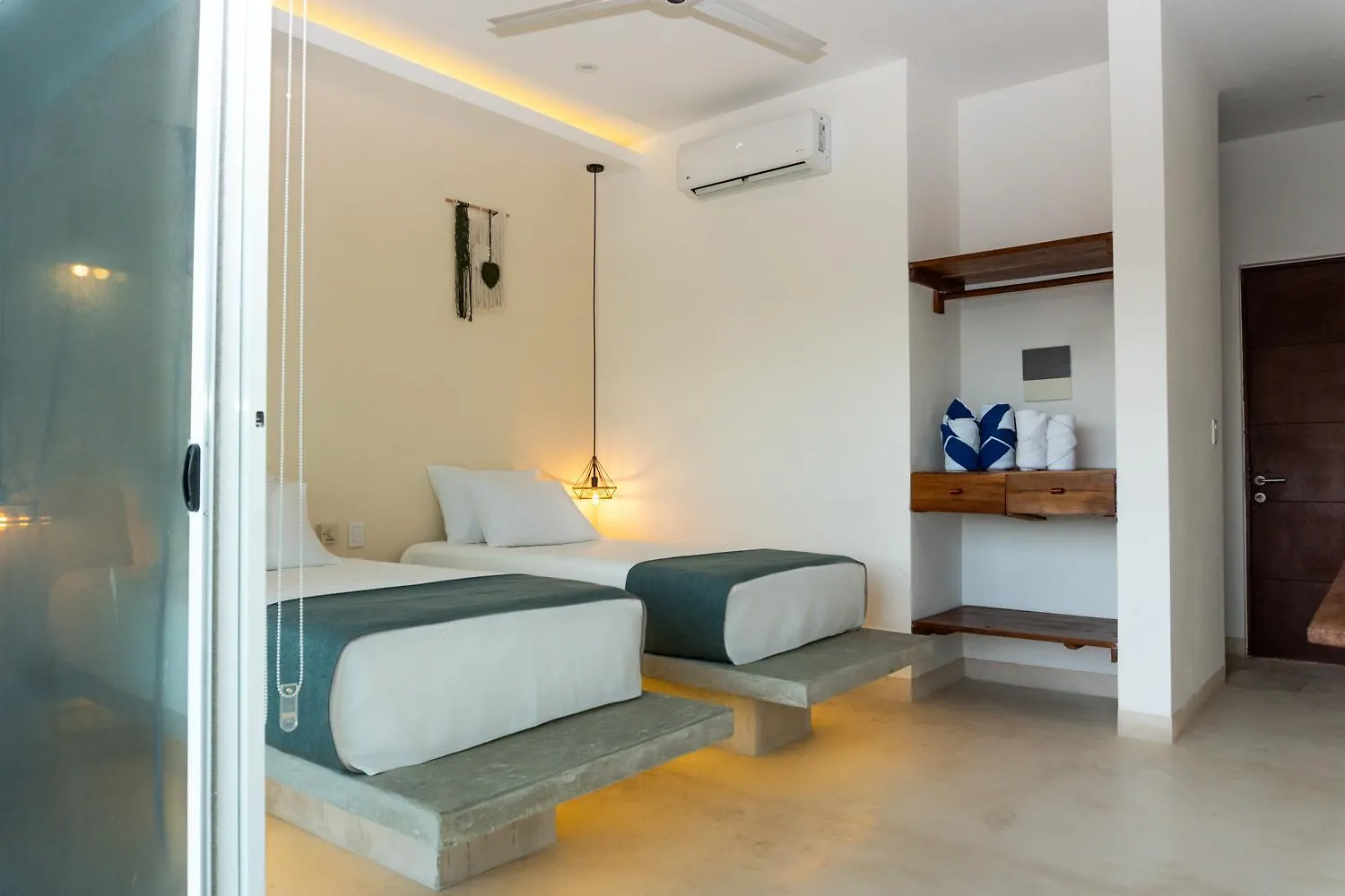 Kante Hotel - Downtown Tulum 4*,